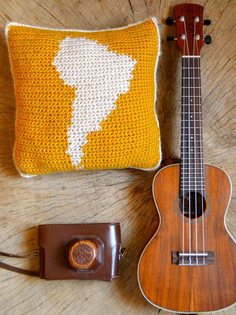 South America Pillow Free Crochet Pattern
