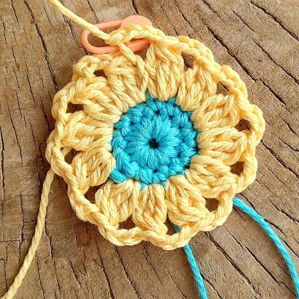 crochet flower