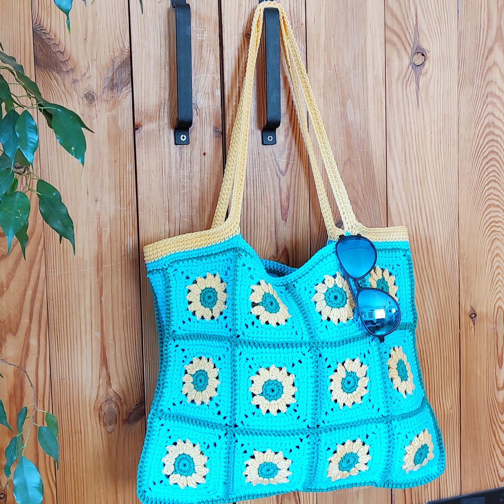 flower granny tote bag